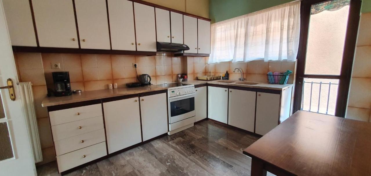 Glyfada-Elliniko Apartment Athena Bagian luar foto