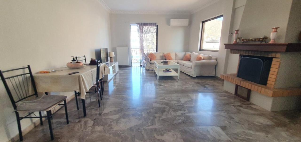 Glyfada-Elliniko Apartment Athena Bagian luar foto